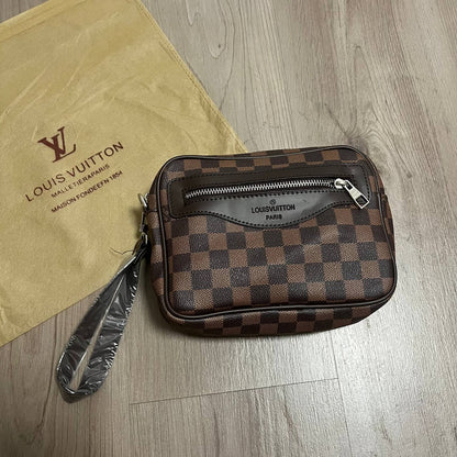 Bolso LV marrón cuadros