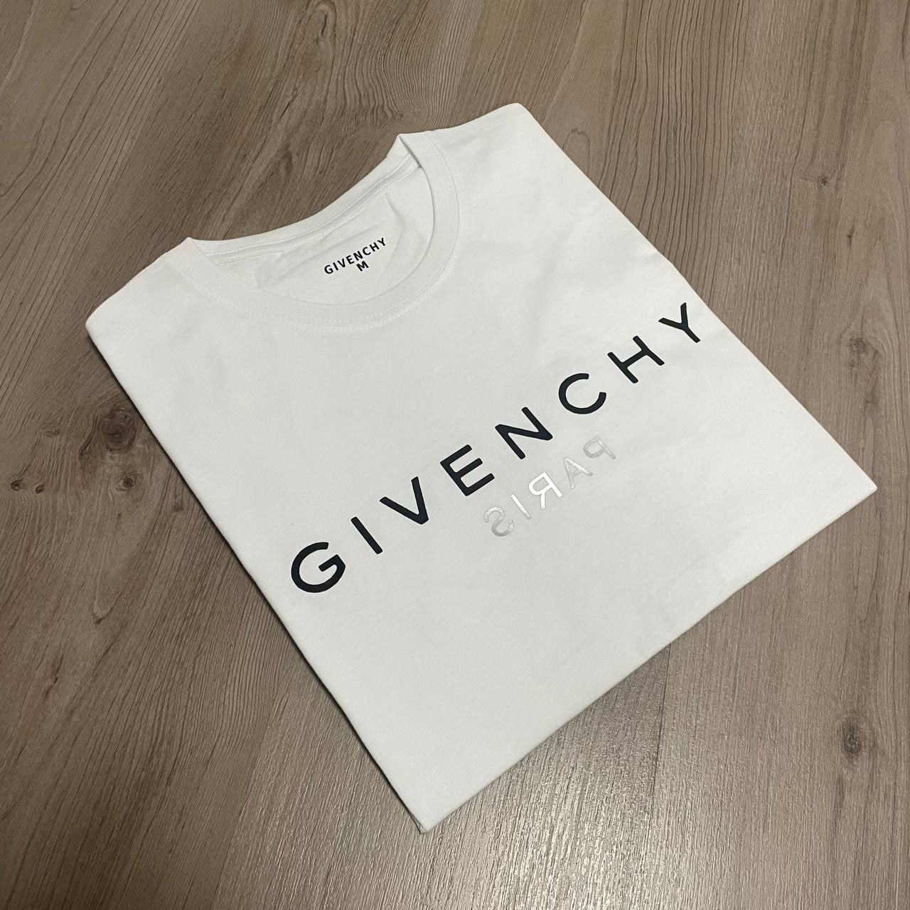 Camiseta Givench blanca